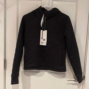 NWT LULULEMON DYNAMIC HOODIE